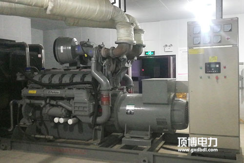Perkins英國(guó)400KW珀金斯發(fā)電機(jī)組價(jià)錢是多少?