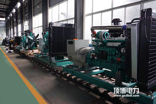 德國(guó)奔馳發(fā)電機(jī)組負(fù)荷多大尤為適宜？