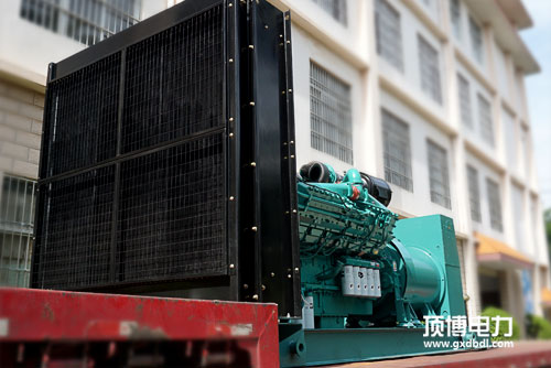 康明斯500千瓦柴油發(fā)電機多少錢?