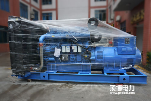 200千瓦康明斯發(fā)電機(jī)防凍液混用了怎么辦？混合的危害這么大