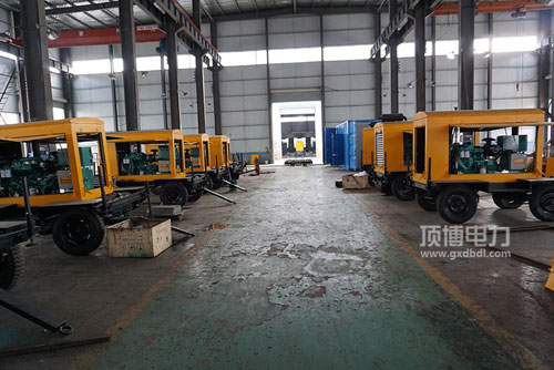 廣州柴油發(fā)電機廠家分析機油變黑的原因 廣州柴油發(fā)電機廠家分析機油變黑的原因