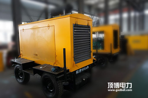 玉柴移動式四輪式發(fā)電機(jī)組600KW 玉柴移動式四輪式發(fā)電機(jī)組600KW