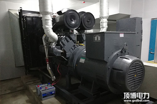 眼花繚亂！應(yīng)急備用柴油發(fā)電機組可以分為哪些類型？