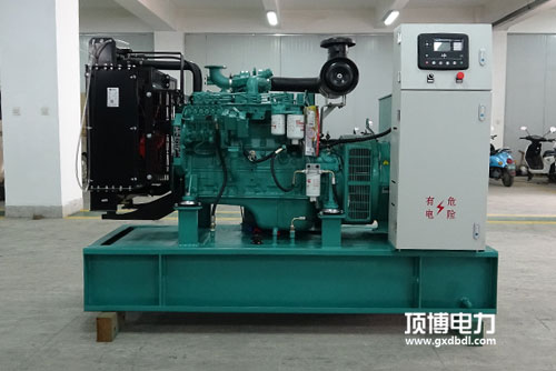 過(guò)熱馬上加冷卻水，難怪柴油發(fā)電機(jī)組又要維修！