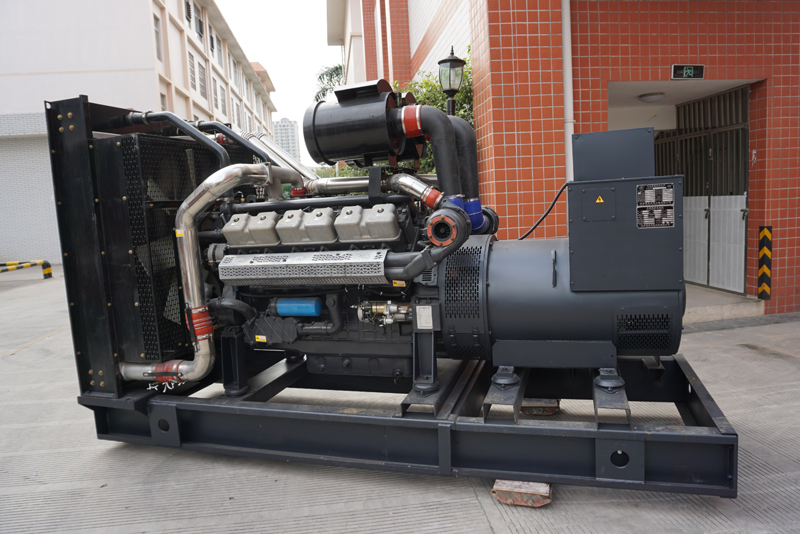 500KW 發(fā)電機組(康沃)3